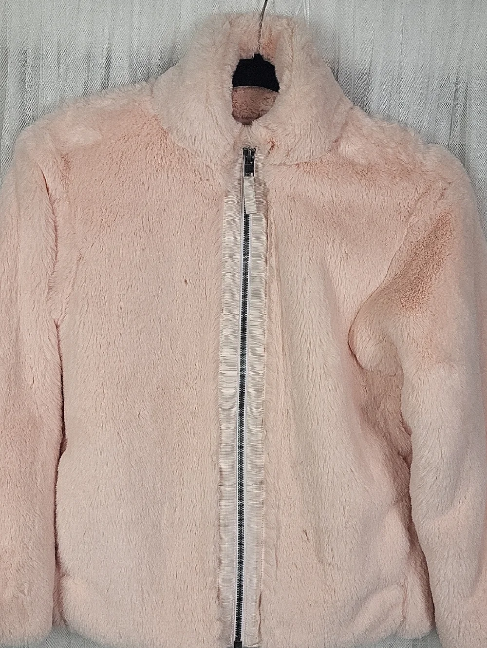 Patagonia® Worn WearGirls' Lunar Frost Jacket. Size 12 (girl)